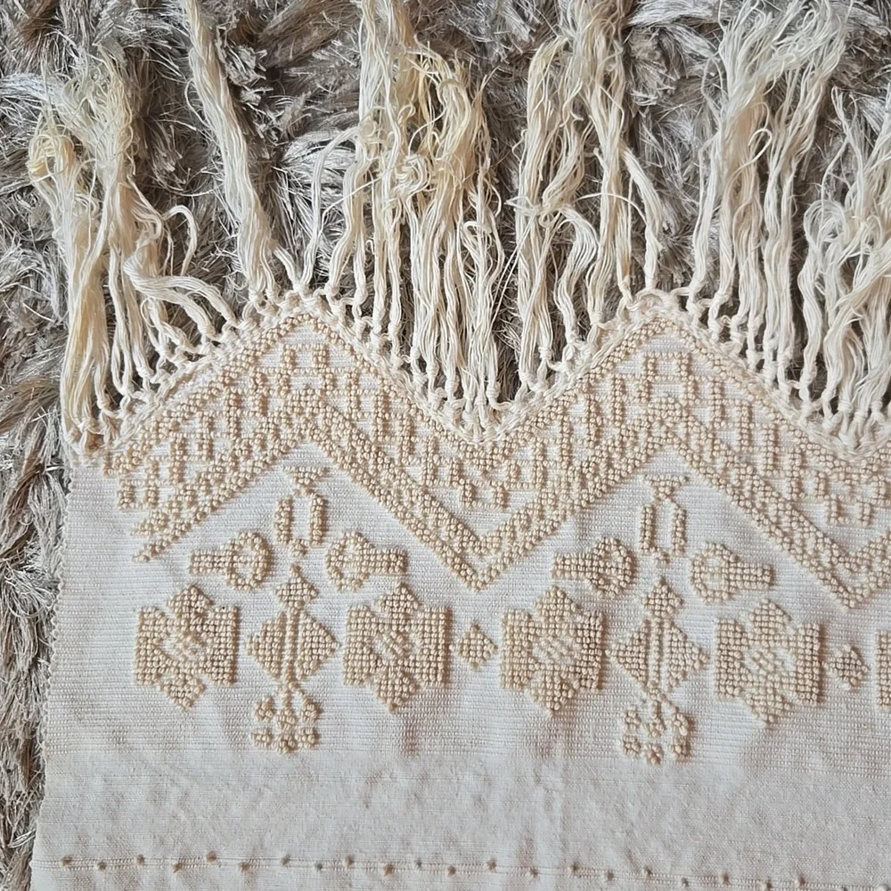 Cream Fringed Embroidered Throw Rug - Picture 7 of 10